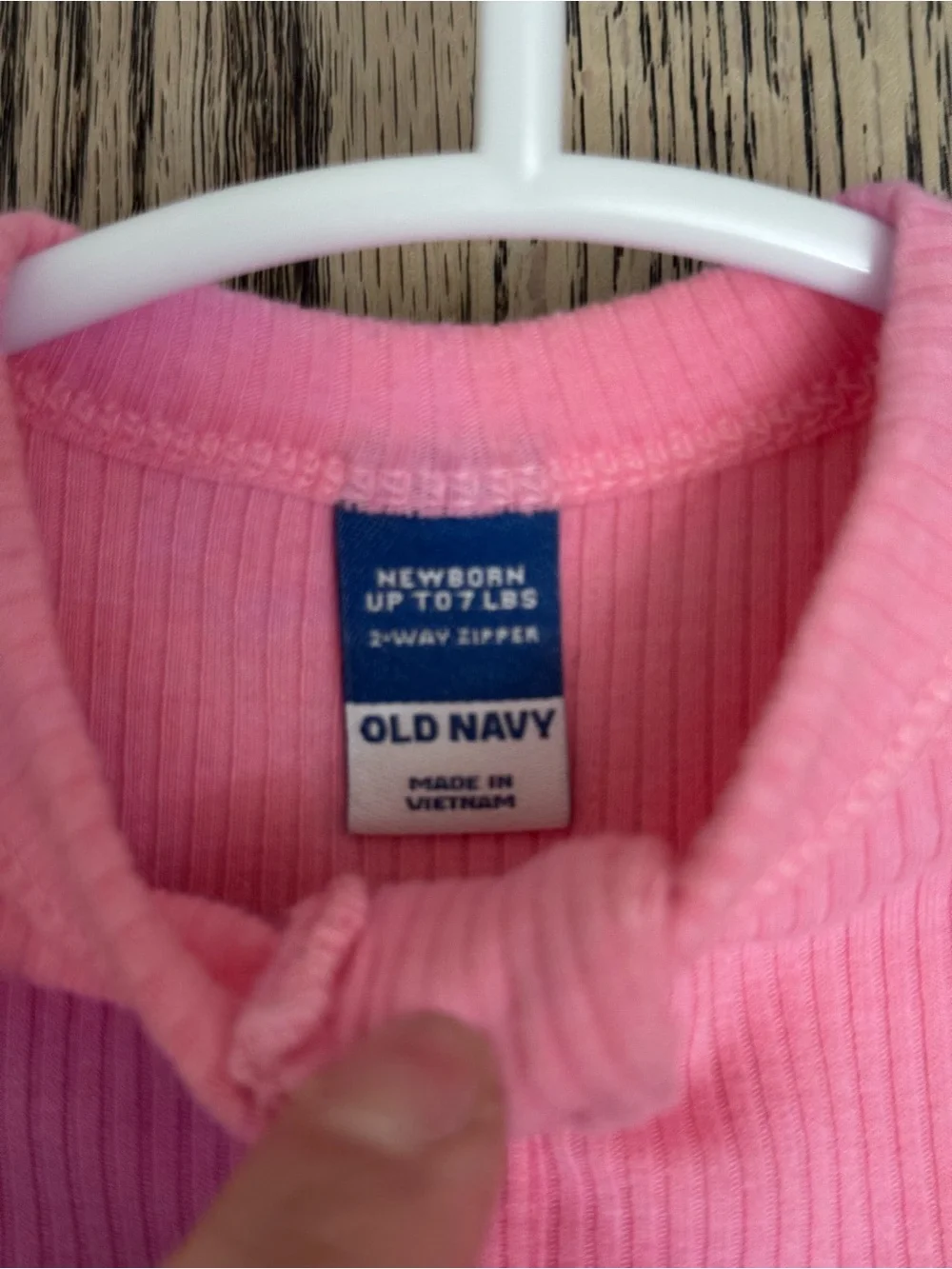 Old Navy Girl Set of 2 Pink Strawberry Print & Solid Pink Outfit Size Newborn
